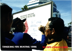Signed memorial board of Tangerang Fox Hunting 1996